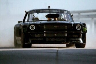 Ken Blocks Mega Mustang Bilder Autobild De