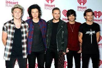 One Direction HD Image For Gadget Background