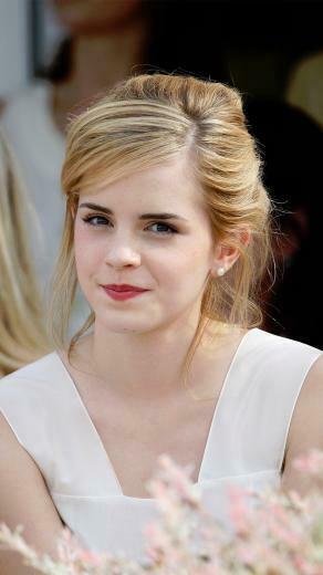 Emma Watson Mobile Wallpaper