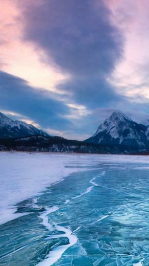 Nature Frozen Icy Lake Landscape Mobile Phone Wallpaper Background