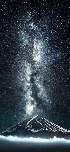 Mount Fuji Eruption Of Stars iPhone Xs Stunning Wallpaper