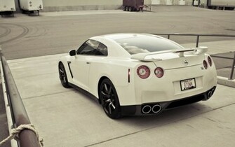 White Cars Nissan Gtr R35 HD Wallpaper