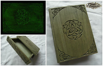 Enchanted Book Box By Massogeppetto
