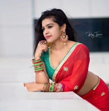 Actress Dharsha Gupta Glamour Stills Social News Xyz