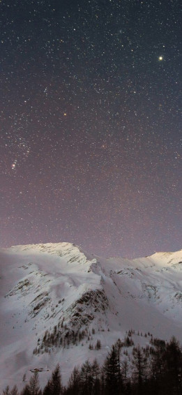 Winter iPhone Wallpaper To Spice Up Your Phone