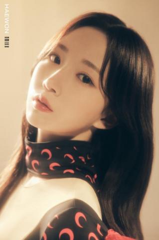 Watch Jyp S New Girl Group Nmixx Unveils First Debut Photos