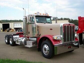 Custom Peterbilt Wallpaper