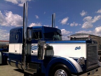 Volvo Truck Wallpaper High Resolution And Car Pictures