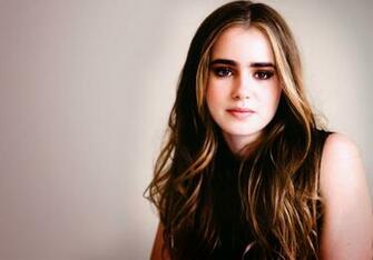 Lily Collins Wallpaper