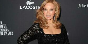Raquel Welch HD Desktop Wallpaper 7wallpaper Net