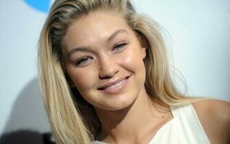 Gigi Hadid Wallpaper