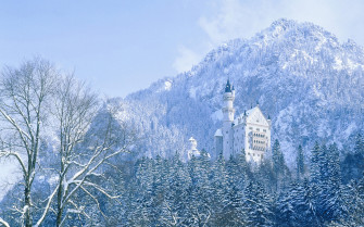Frozen Castle Wallpaper HD