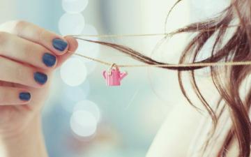 Cute Pendant Wallpaper