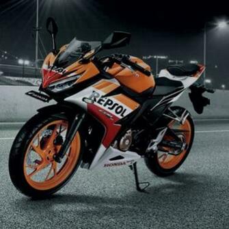 Honda Cbr150r Showing New Jpg