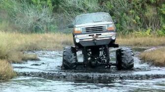 Mud Bogging Offroad Race Racing Monster Truck Pickup