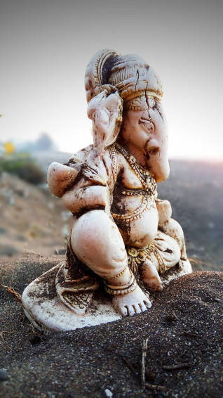 Ganesh iPhone Wallpaper