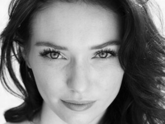 Eleanor Tomlinson HD Wallpaper For Desktop