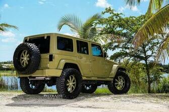 Jeep Sahara Strasse Wheels Tuning Wallpaper Background