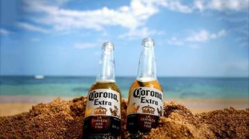 Dos Cervezas Por Favor Bebidas De Ver O