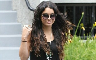 Hudgens Wallpaper Vanessa