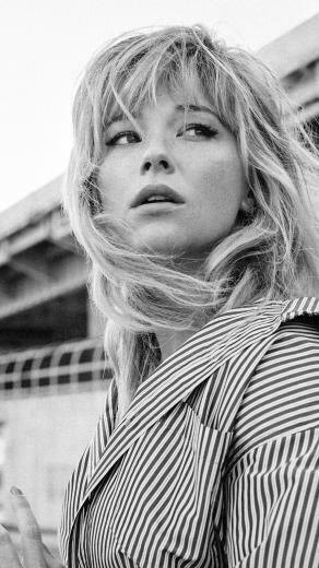 Celebrity Haley Bennett Wallpaper Id Mobile
