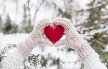 Wallpaper Winter Snow Love Heart Tree Red