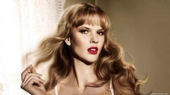 Anne Vyalitsyna HD Wallpaper