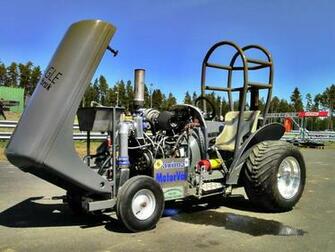 Sky Sport Tractor Pulling Wallpaper