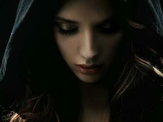 Women Faces Wallpaper