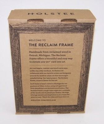 Holstee Proves Basic Black Graphics Can Be Green And Effective
