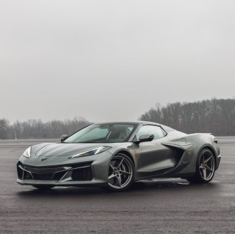 Chevy Corvette E Ray Radically Alters America S Sports Car