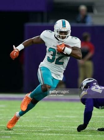 News Photo Kenyan Drake Of The Miami Dolphins Carries