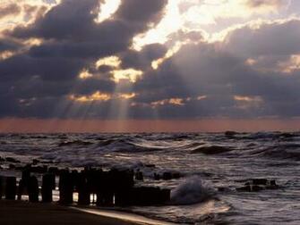 Waves Lake Michigan Nature Wallpaper Image Featuring Lakes And Ponds