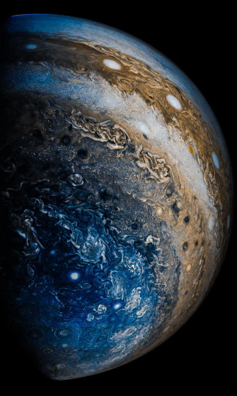 The Planet Jupiter Shot By Juno Spacecraft R Mobilewallpaper