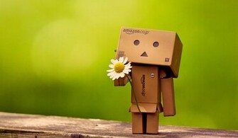 Danbo Cardboard Robot Wallpaper Photo Cute Jpg
