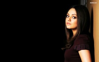 Mila Kunis Wallpaper