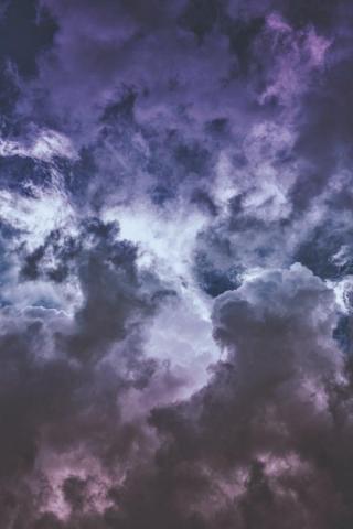 Amazing Cloud Aesthetic Wallpaper For Your iPhone