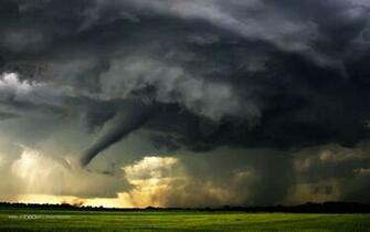 Thunderstorm Desktop Wallpaper