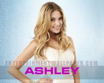 Ashley Wallpaper Benson