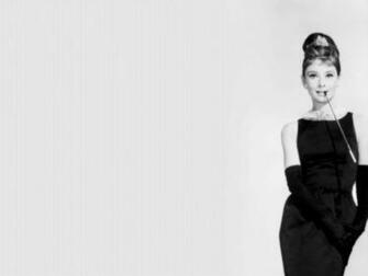 Breakfast At Tiffany S Wallpaper Poster