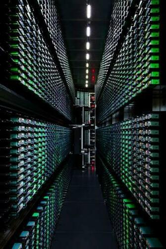 Technology Data Center Wallpaper High Resolution