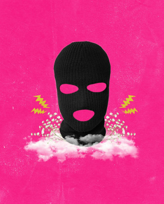 iPhone Baddie Black Ski Mask Wallpaper