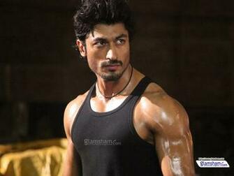 Bollywood Hunks In Sexy Sandos Glamsham