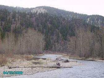 Montana River Scene Wallpaper