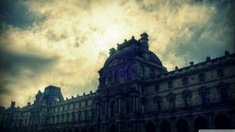Louvre Wallpaper