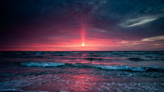 Stunning Sunset Over The Horizon Wallpaper