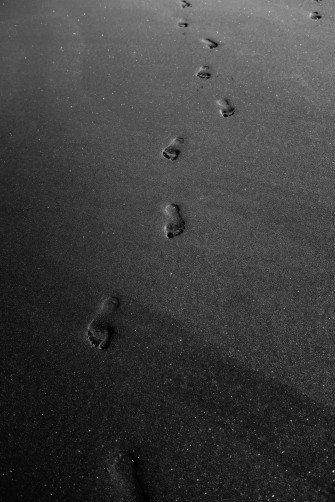 Plain Black iPhone Wallpaper