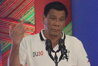 Rodrigo Duterte Middle Finger