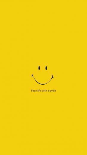 Just Smile Christmas In Yellow Quotes Wallpaper