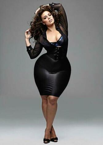 All New Stunning Ashley Graham Wallpaper